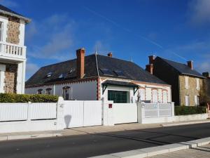 Le Mistral Saint Gilles Croix de Vie - Ubytování bez kategorie ve městě Les Bussolleries