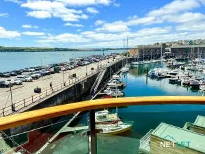 Orion House - Luxury Apartment overlooking Milford Marina, Pembrokeshire - Angle