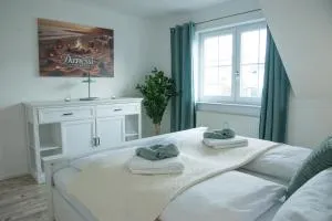 DANESSI-Familie,Balkon,Parkplatz,Top Ausstattung,2 Bäder,Waschmaschine,Spülmaschine,Arbeitsplatz-Perfekt für Urlaub und Business mit der Familie - Jahrsfeld