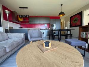 Appartement 3 chambres à Royan avec parking près de la plage - FR-1-494-201