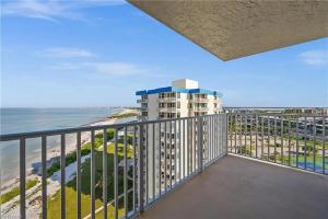 Private Balcony, Ocean View, Steps to the Beach - Sunsets & Sanddollars - Roelens