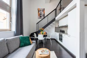Loft spacious apartments in Prague