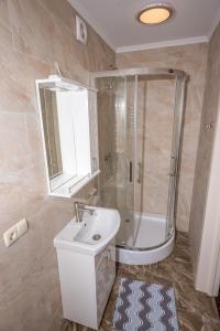 Double Room with Balcony room in Chalet Residence