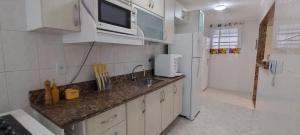 Cabo Frio - Praia do Forte - apartamento quadra da praia