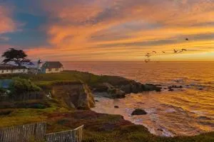 Oceanfront luxury wdramatic views - 30 day rental minimum - 蒙塔拉