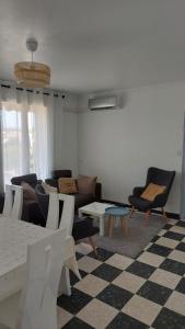 Appartements Ogooue appartement entier Lumineux 94m2 maxi 6 couchage 3 chambres : photos des chambres