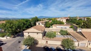 Appartements Ogooue appartement entier Lumineux 94m2 maxi 6 couchage 3 chambres : Appartement 3 Chambres avec Vue sur la Montagne