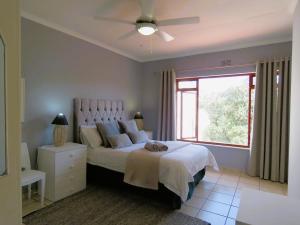 Terrace-On-Sea- 2 Min from the beach, 2 bedroom town house, Sleeps 4