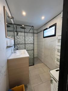 Maisons de vacances Le Petit Chai de Gresillon : photos des chambres