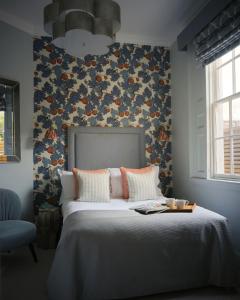 Small Double Room room in The Queensberry Hotel