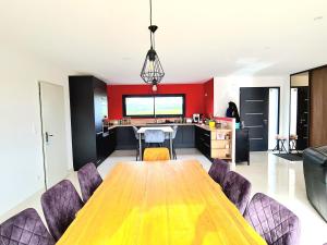 Maisons de vacances Maison tout pres d’Aurillac - Monts du Cantal : photos des chambres