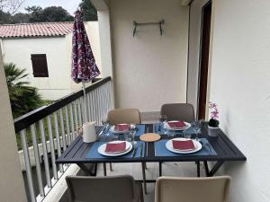 Appartements Appartement 2 pieces avec balcon, piscine, proche plage a Dolus-d'Oleron - 4 couchages - FR-1-246A-182 : photos des chambres