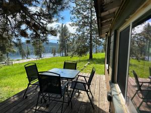 Cabin Getaway with Lake View!