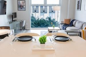 Luxe 1BR DTLA Stay w Gym Workplace and Fast WIFI - Appartamenti, Los Angeles