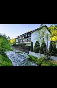 House Of River - 丰达塔