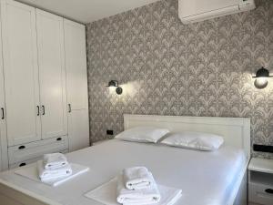 Golden Sands - Sirena 6A