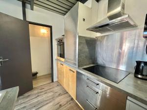 Appartements Le Panier - Joli duplex Centre ville historique avec grande terrasse et balneo proche Vieux Port : photos des chambres