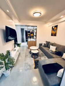 Elegant studio in lavington with private gym and a balcony