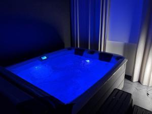 Le loft avec jacuzzi privatif - Domaine aux charmes dEthan