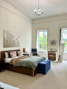 Grosvenor Apartments in Bath - Great for Families, Groups, Couples, 80 sq m, Parking - Bathford