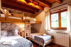 Espacioso Apartamento con Jardín en Salardú