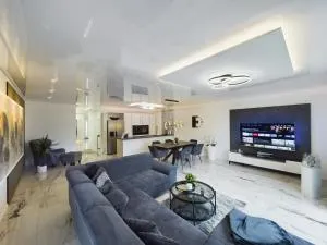 Mackenbach 37a - Wolfstein