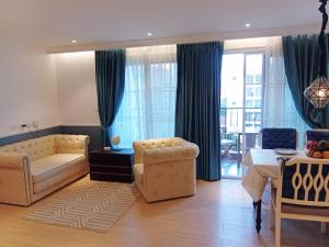 Rare 72 sqm Family 2-Bedroom - Seven Seas Cote DAzur