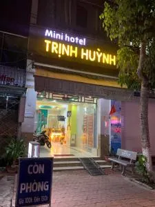Mini hotel Trịnh Huỳnh - Ấp Tân An (1)