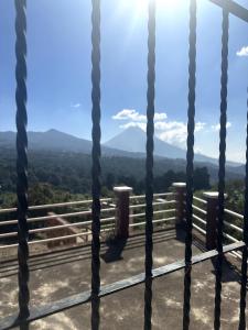 Casa con Vista Impresionante, a Min de la Antigua!