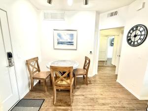 Spacious and Central with a Pool View