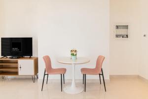 Cozy Studio Haven in AG Tower - Business Bay