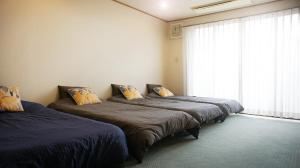 ファミリーに最適 4LDK最大16名 駐車場無料 Perfect for families Spacious 4bedrooms up to 16guests 10min to Sitennoji Temple Osaka Castle and Abeno Harukas by Car Free Parking