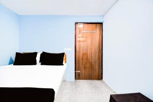 SPOT ON Hotel Shree Krishna