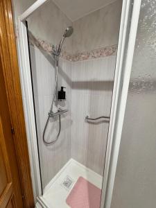 Comfortable and well-located room - shared common areas