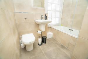 The Cheltenham Suites - Stunning 1 Bed Apartment