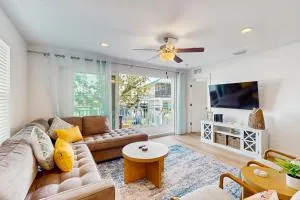 Mad Beach Hideaway - Redington Beach