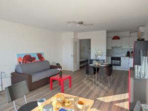 Sol-y-Days Murènes, Grand studio confortable avec parking, proche du centre ville et de la plage