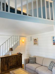 Lovely one bedroom apartment in the old town of Antibes