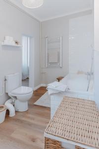 Appartements Proche Honfleur Chaleureux Duplex Centre Ville 2 : photos des chambres