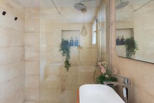 Sol Beach Benalmádena OnlyMalaga Parking