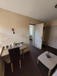 Hotels Hotel Logis Au Moyne de Saire : photos des chambres
