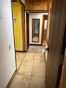 Apartamento en madera cerca del C.C Titán Plaza