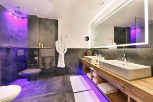 Deluxe Double Room with Shower room in Hotel Panorama