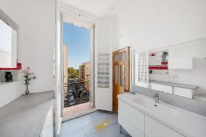 Spacieux et lumineux - Coeur de quartier Gare de Hyeres - Wifi Fibre