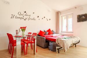 Lele Home Bilocale nel centro città 900m dalla stazione