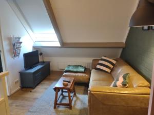 t KISTJE Bed by the Sea