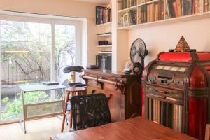 Spacious T3 with garden near Paris