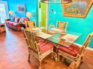 Riverfront condo downtown newbraunfels