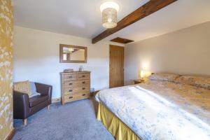 Drawell Cottage - Situated on a working farm