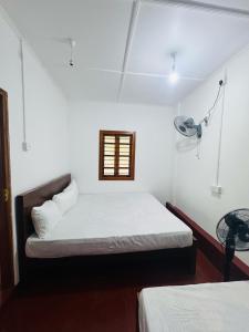 Una Star Guest House